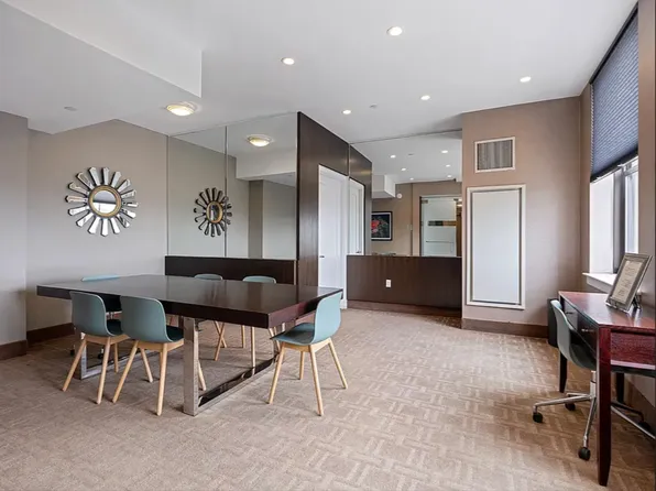 1 Hanson Place image 14 of 18