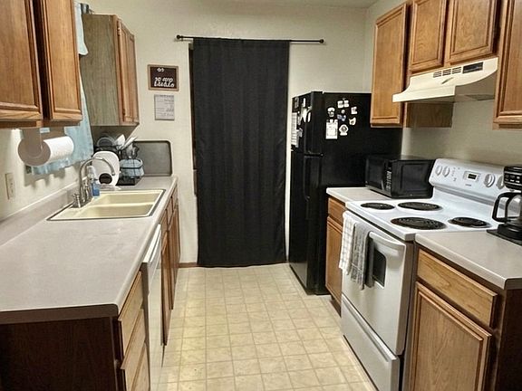 3rd image of 3602 Holbert Dr