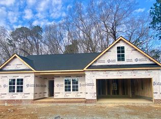 209 Nectar Ln, Bunnlevel, NC 28323