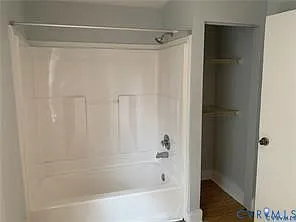 3317 Waverly Blvd #B — Photo 32