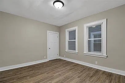 827 Lilley Ave — Photo 6