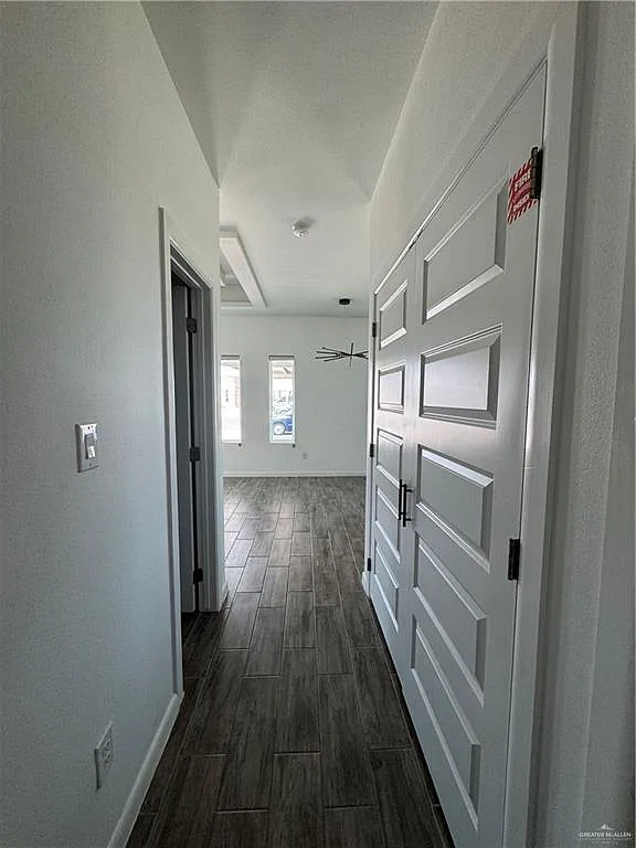 2 bed, 2.0 bath, 1155 sqft, $1,100 — Photo 4