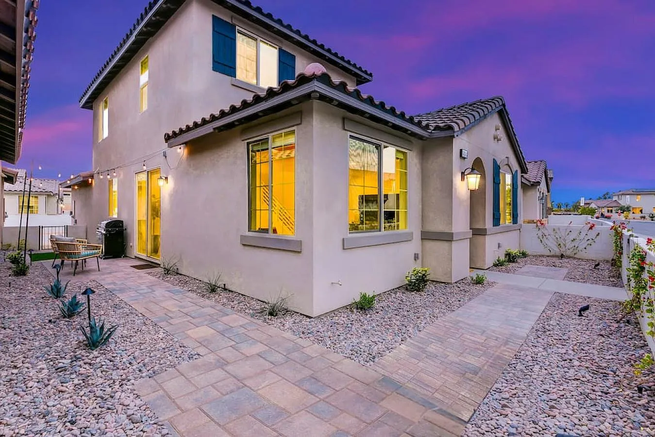 3 bed, 2.5 bath, 1960 sqft, $4,500 — Photo 2