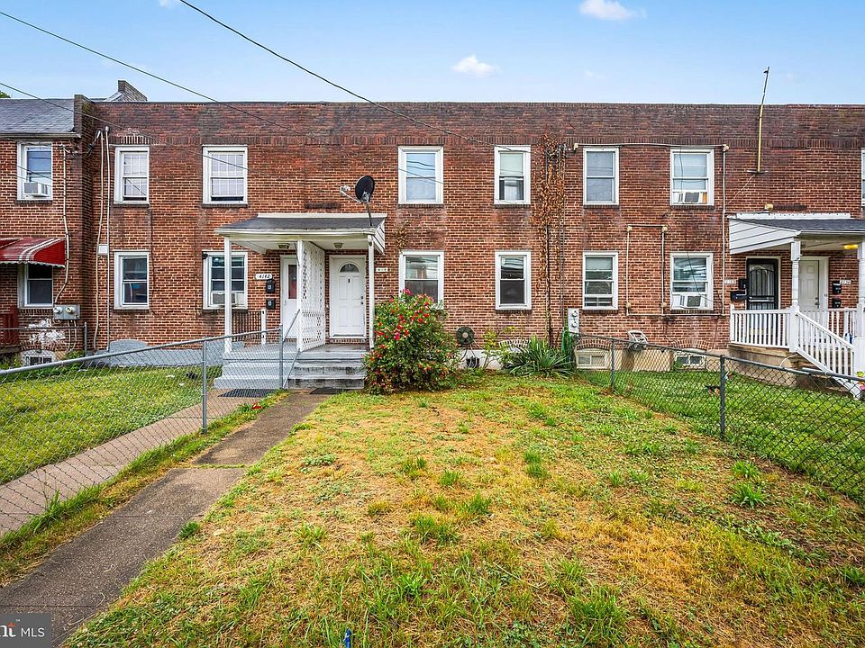 1st image of 4140 6th St