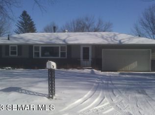 1103 Rosehill Dr, Albert Lea, MN 56007