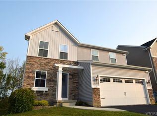 6260 Eckhardt Rd UNIT 33, Lake View, NY 14085