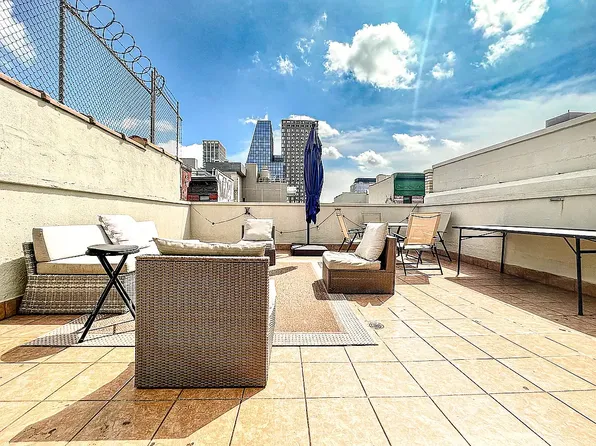 126 Rivington Street image 1 of 10