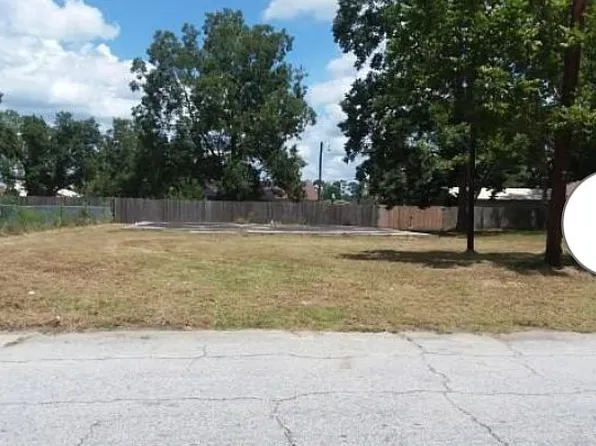 E 6th St, Alma, GA 31510