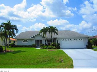 1920 SE 33rd Ter, Cape Coral, FL 33904