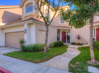 8068 E Desert Pine Dr, Anaheim, CA 92808