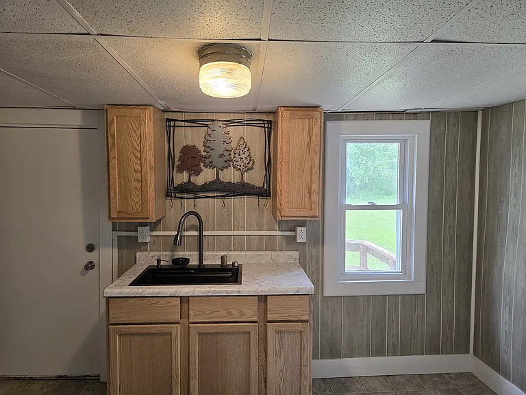 905 River Ave #1 — Photo 4