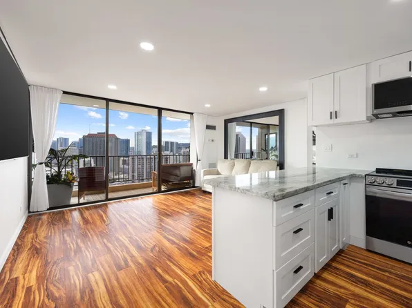 411 Hobron Ln APT 806, Honolulu, HI 96815