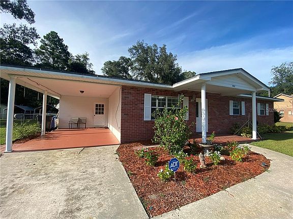 3rd image of 5012 Twin Pine Dr