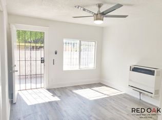 817 1/2 W 62nd Pl, Los Angeles, CA 90044