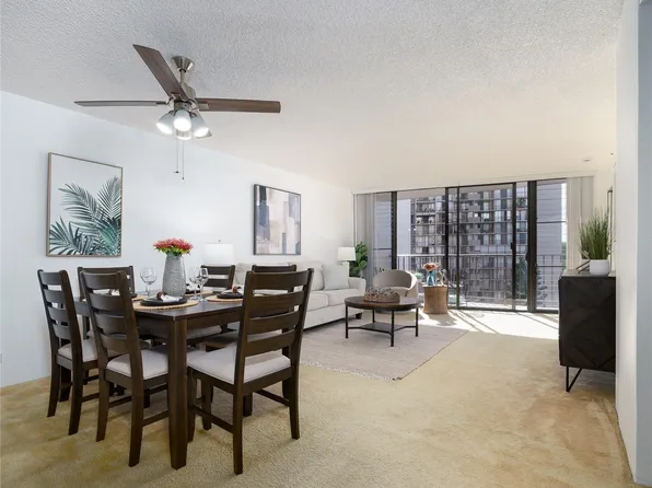 98-487 Koauka Loop APT B608, Aiea, HI 96701