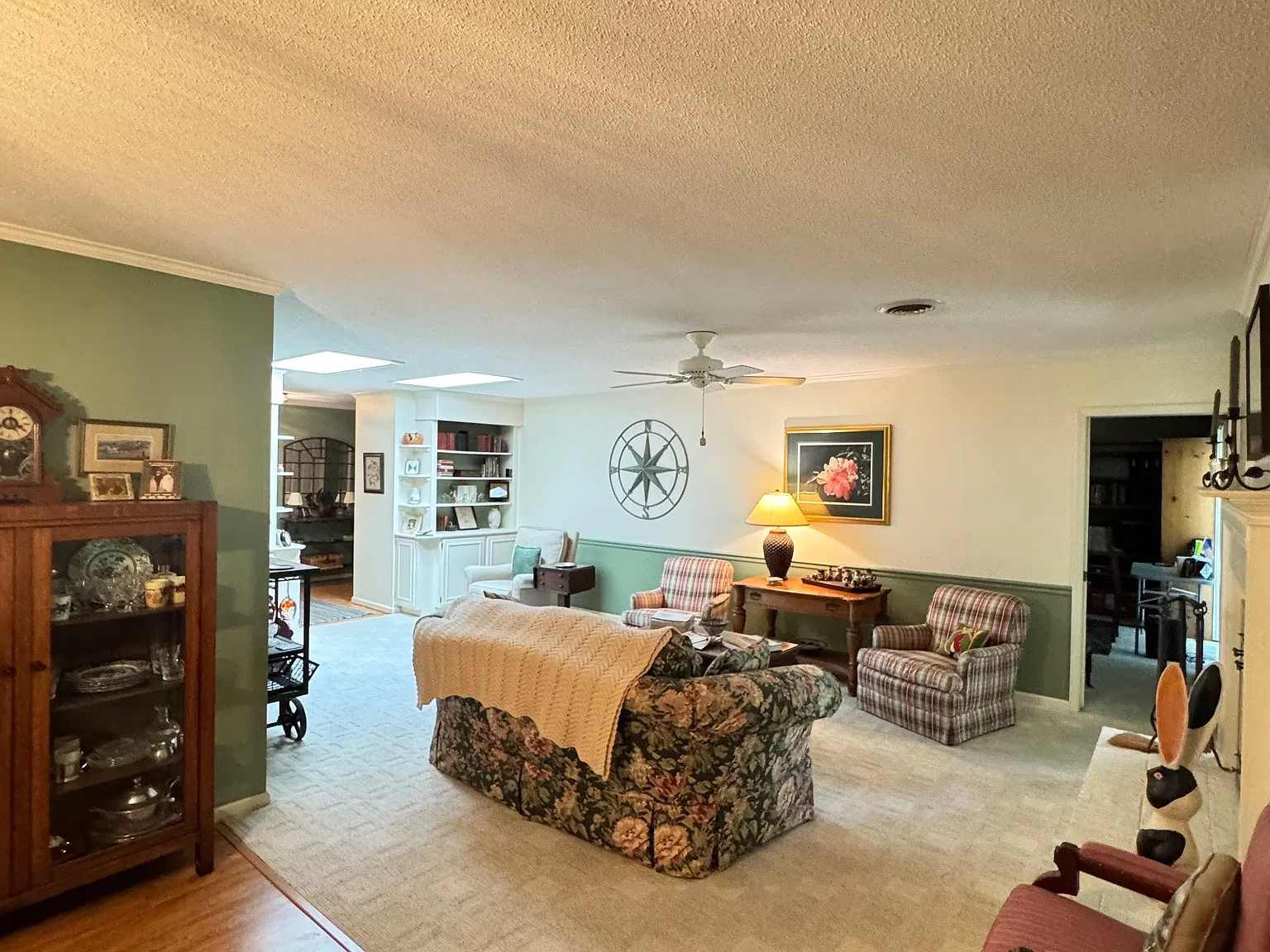 2 bed, 1600 sqft, $2,500 — Photo 1