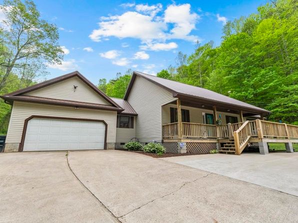 255 Hilton Holw, Denver, KY 41222