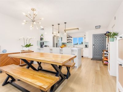 2830 Kaonawai Pl APT 4D, Honolulu, HI, 96822