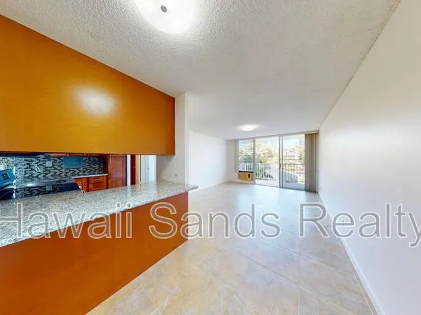 2015 Lime St APT 205, Honolulu, HI 96826