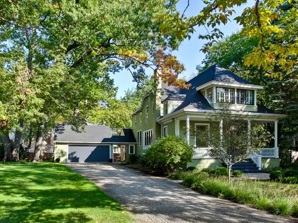 538 E Center Ave, Lake Bluff, IL 60044