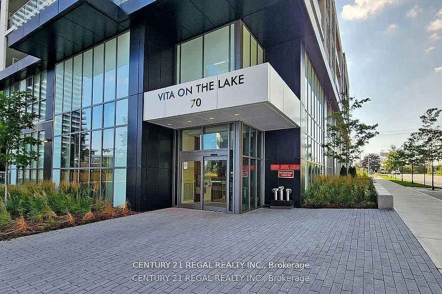 2 bed, $2,500 — Photo 1