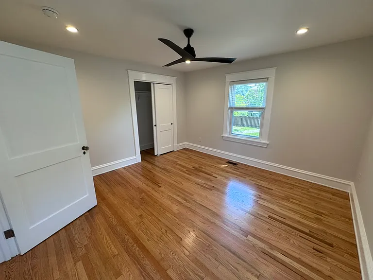 3019 Griffin Ave — Photo 9