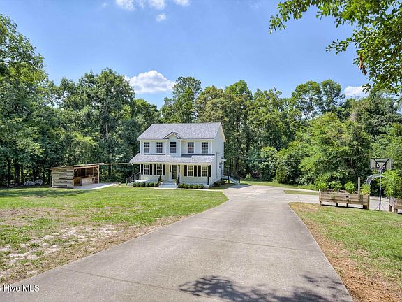 3rd image of 550 Springhaven Drive