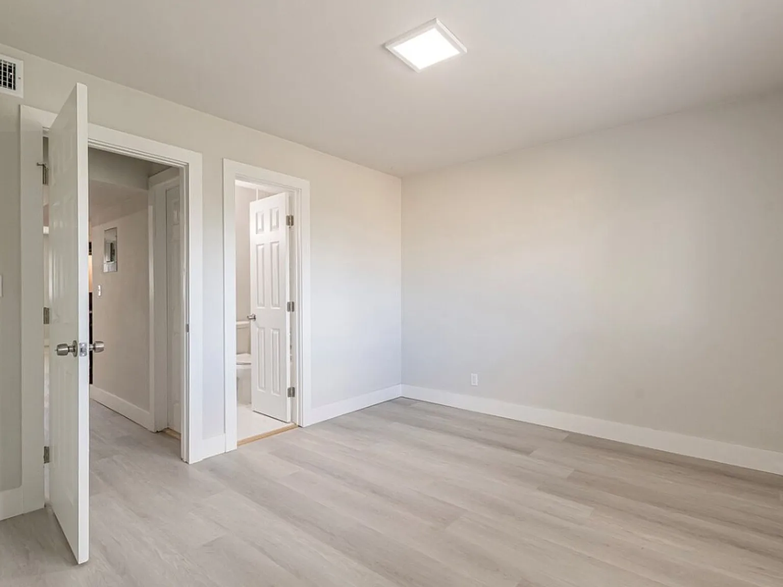 ZD Townhomes — Photo 3