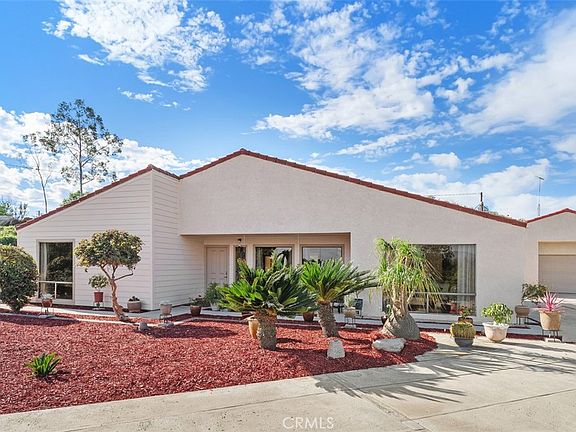 2nd image of 26730 Scott Rd