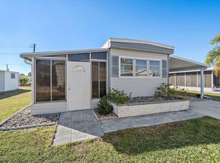 84 Del Rio Dr, Palmetto, FL 34221