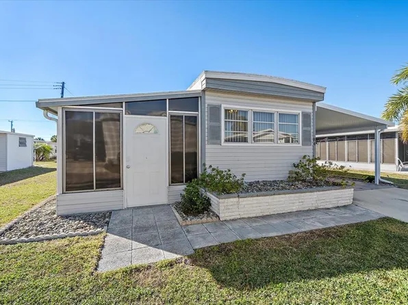 84 Del Rio Dr, Palmetto, FL 34221