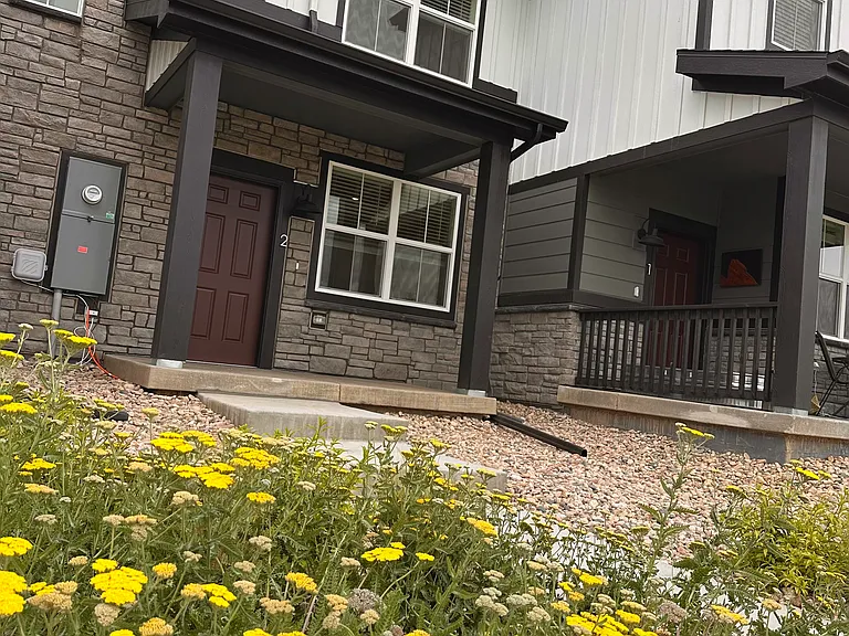 1616 Riverplace Dr #2 — Photo 3