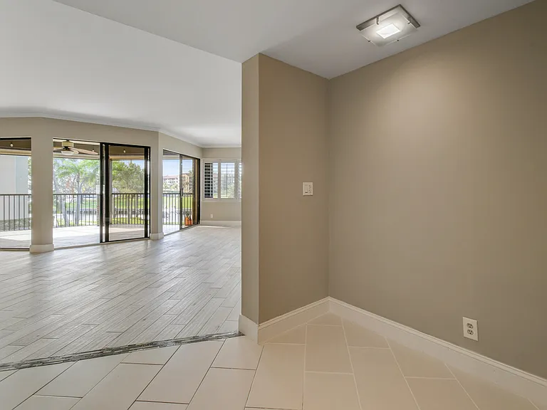 1117 Marine Way E #K2-L — Photo 33