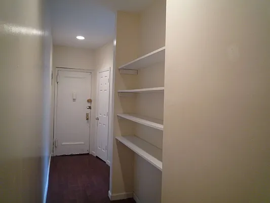 Rented by Urban Ambiance | media 22