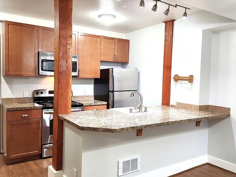 Sealth Vista — Photo 12