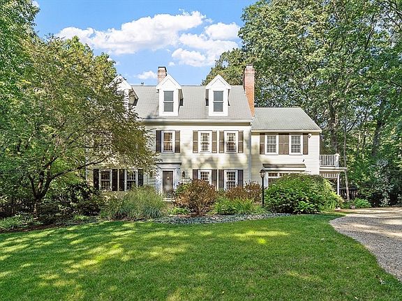 3rd image of 234 Brentwood Cir