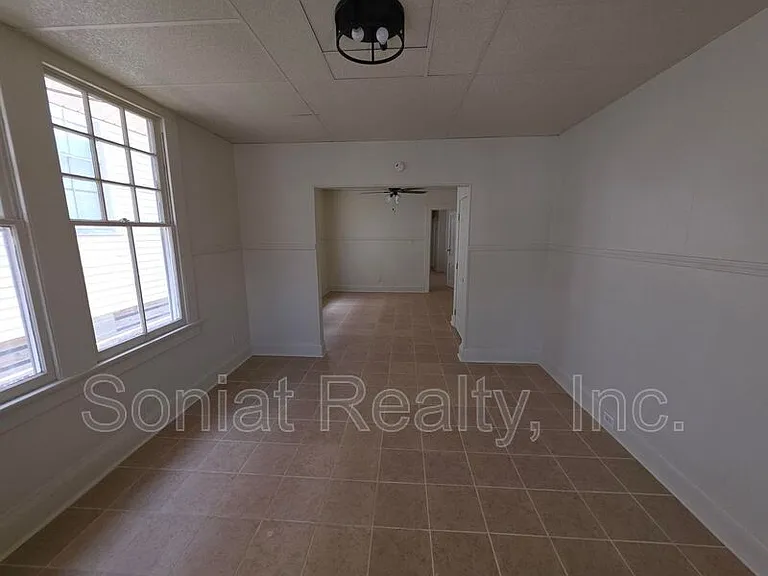 3108 Cleveland Ave — Photo 2