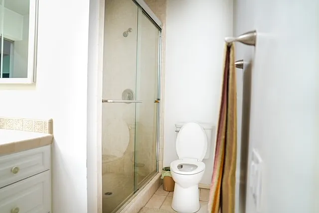 20302 Germain St — Photo 32