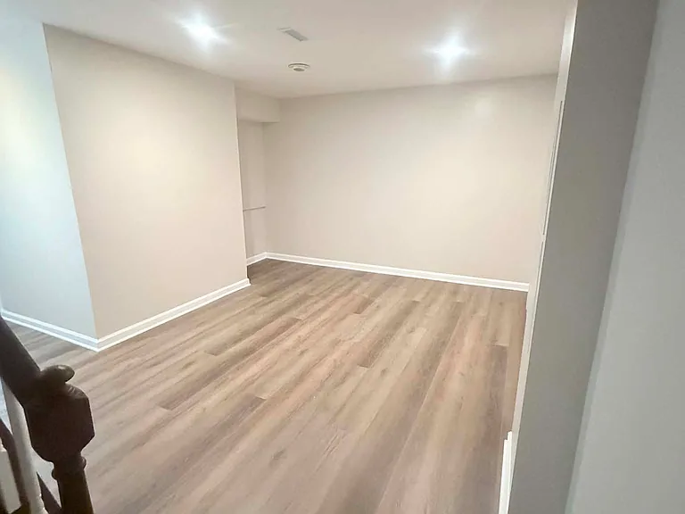 24 Alden Ct — Photo 16