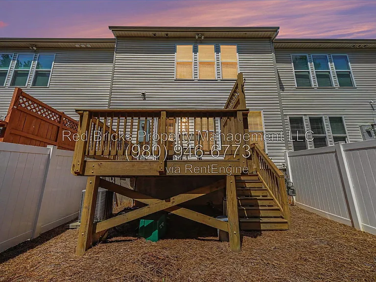 4282 Park South Station Blvd — Photo 28