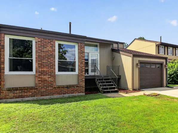1017 Bob O Link Dr, Darien, IL 60561