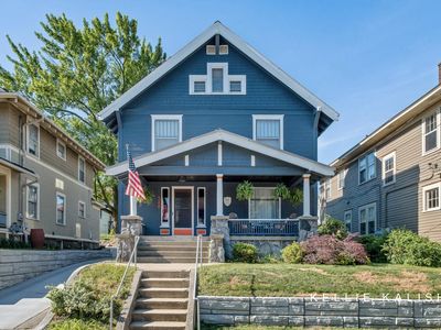 548 Pleasant St SE, Grand Rapids, MI, 49503