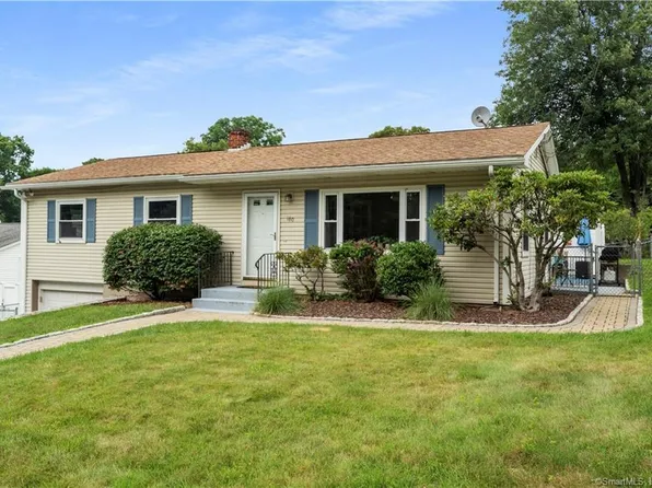 180 Hillcrest Avenue, Meriden, CT 06451