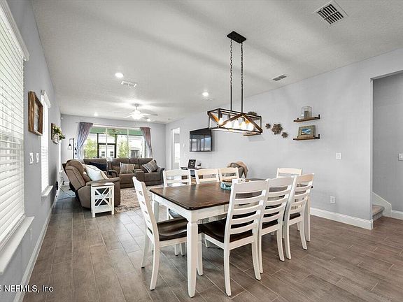 5th image of 46 KILLARNEY Avenue
