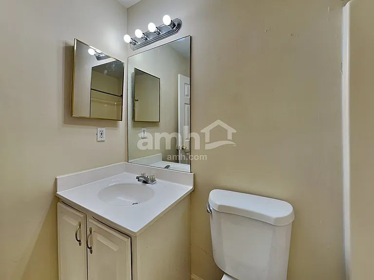 3548 Grovecrest Way — Photo 17