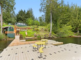 18545 W Big Lake Boulevard, Mount Vernon, WA