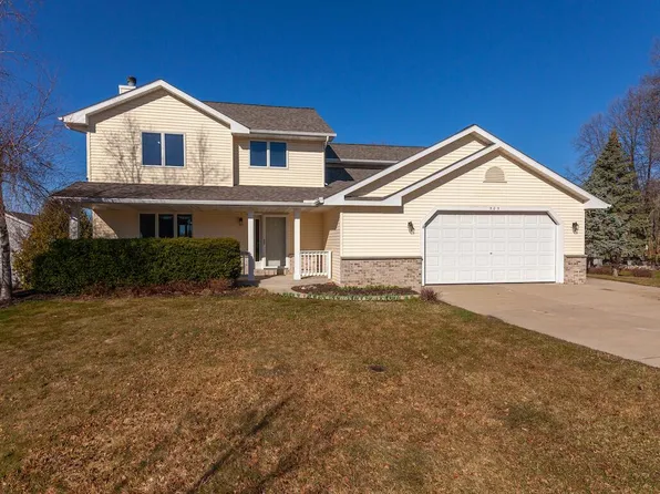505 Nordic LANE, Slinger, WI 53086