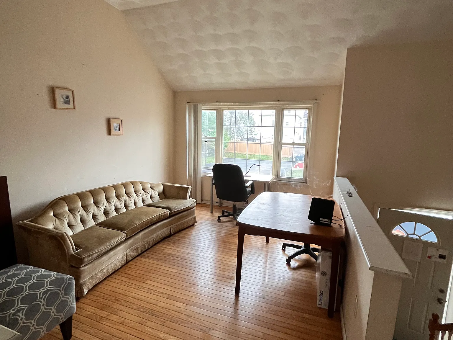 3 bed, 1268 sqft, $700 — Photo 1