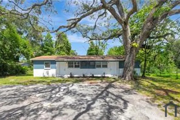 2 bed, 700 sqft, $1,550 — Photo 2