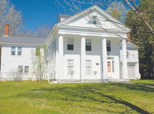 19 N Main St, Petersham, MA 01366